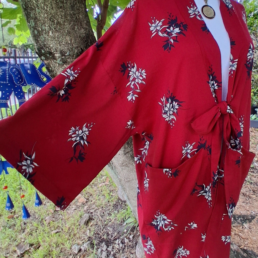 🔥NWT Banana Republic Red Floral KIMONO TUNIC DUSTER One SIZE & FREE GIFT - Picture 6 of 8